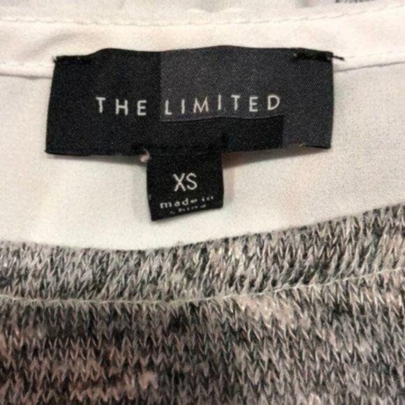 The Limited Womens XS Gray & White Layered Look Sweater Top - Picture 6 of 8
